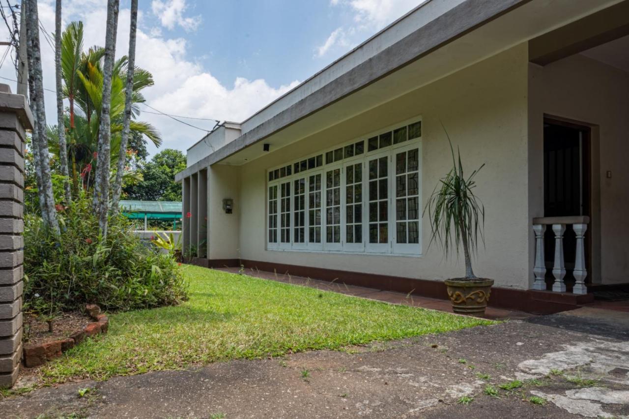 Kandy Twin Hostel 외부 사진